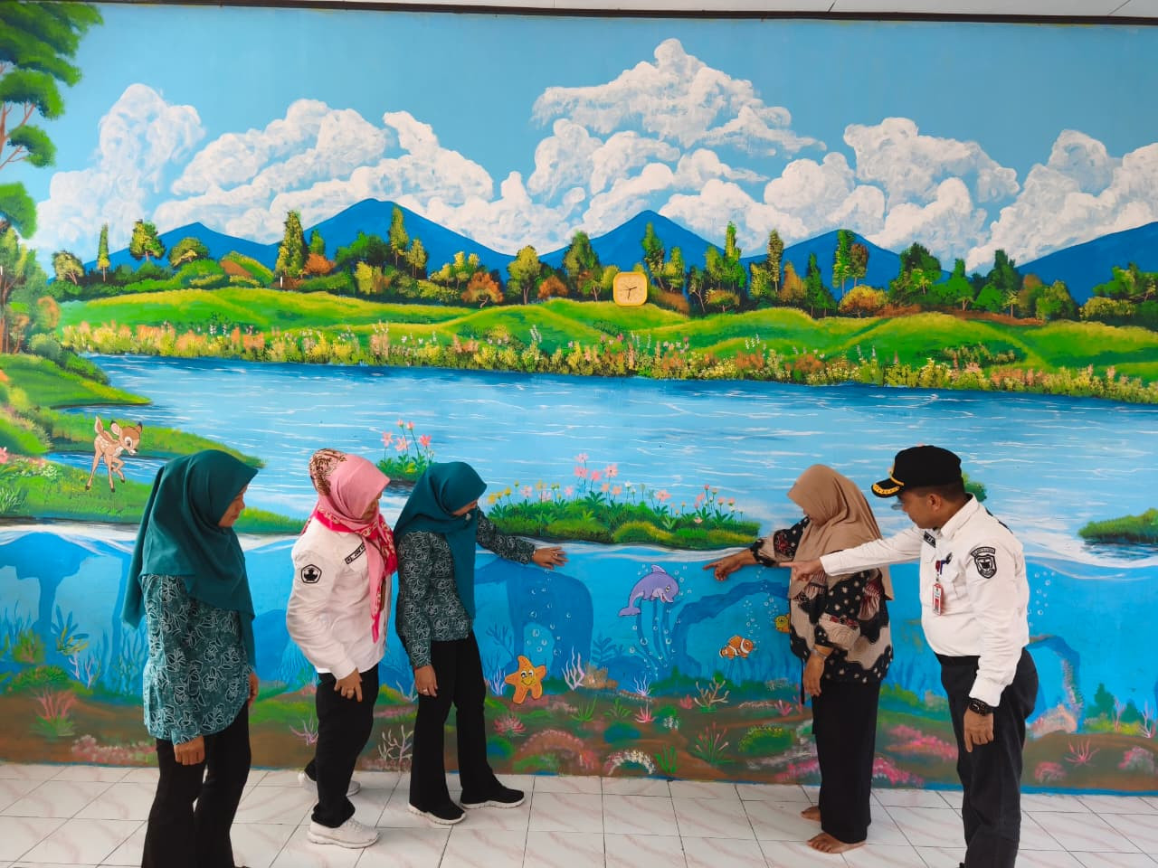 Bunda PAUD Barito Utara Tinjau Langsung TK Negeri Pembina Lahei